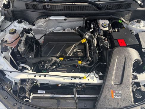 Used 2025 Buick Envista Sport Touring image 30