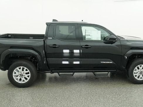 New 2026 Toyota Tacoma SR5 AWD/4WD image 11