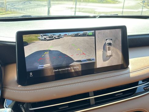 Used 2023 INFINITI QX60 Sensory w/ Vision Package image 22