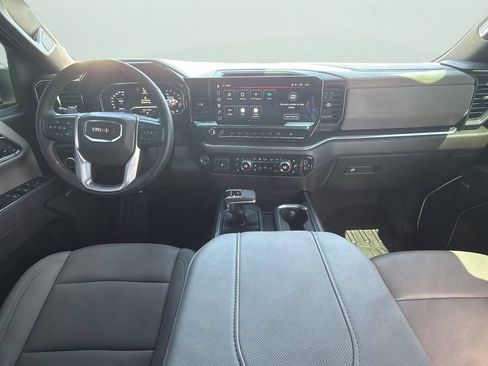 Used 2025 GMC Sierra 1500 SLT w/ SLT Premium Plus Package AWD/4WD image 21