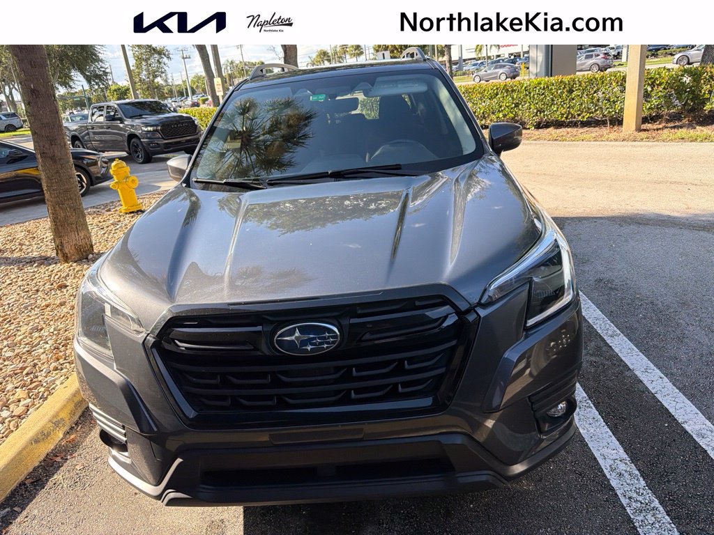 Used 2024 Subaru Forester Premium AWD/4WD image 1