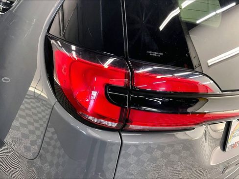 Used 2022 Chrysler Pacifica Touring-L w/ S Appearance Package FWD image 27