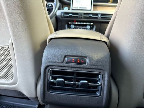 Used 2020 Lincoln Corsair Reserve w/ Equipment Group 201A image 56