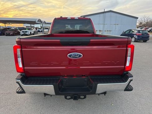 Used 2024 Ford F350 XLT w/ FX4 Off-Road Package image 7