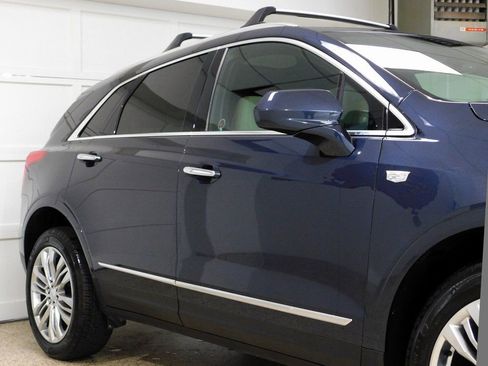 Used 2019 Cadillac XT5 Premium Luxury image 10