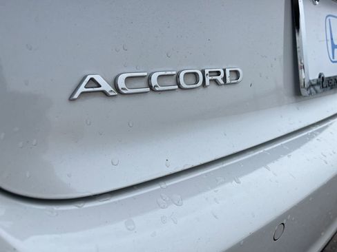 Certified 2023 Honda Accord Touring image 8