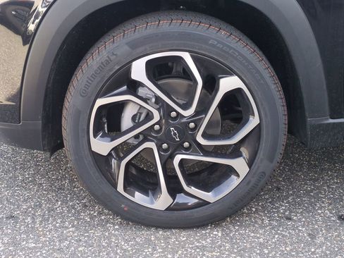New 2026 Chevrolet Trax RS w/ Sunroof Package FWD image 29