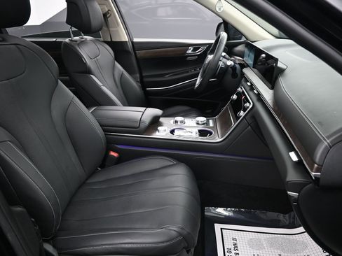 Used 2025 Genesis GV80 2.5T Advanced image 38