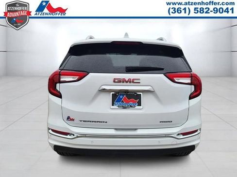 Used 2022 GMC Terrain Denali AWD/4WD image 4