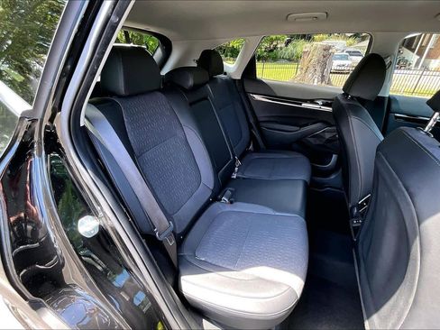 Used 2024 Kia Seltos S FWD image 19