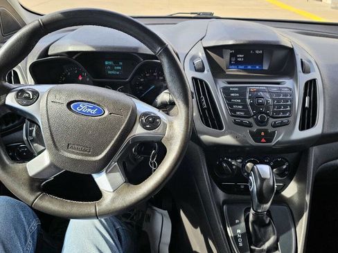 Used 2017 Ford Transit Connect XL image 7