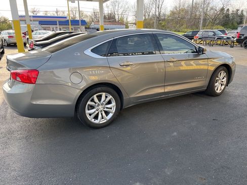 Used 2017 Chevrolet Impala LT image 7