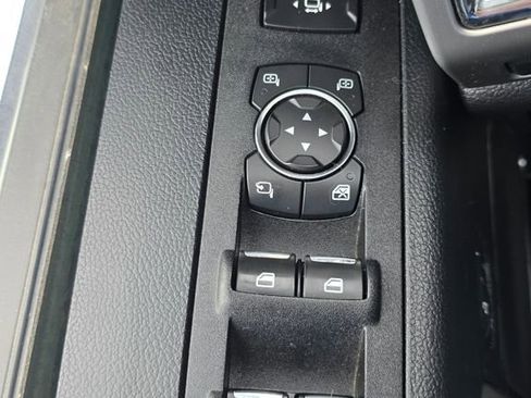 Used 2018 Ford F350 Platinum w/ Platinum Ultimate Package AWD/4WD image 17