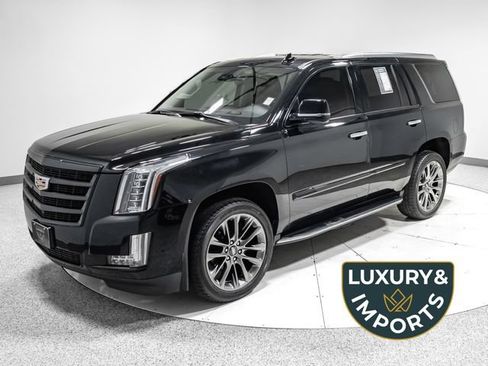 Used 2020 Cadillac Escalade Luxury w/ Escalade Sport Edition AWD/4WD image 1