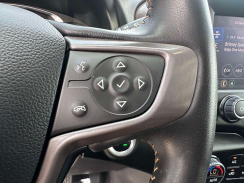 Used 2022 GMC Terrain AT4 w/ Infotainment Package II AWD/4WD image 15