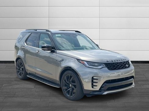 Certified 2024 Land Rover Discovery Dynamic SE AWD/4WD image 7