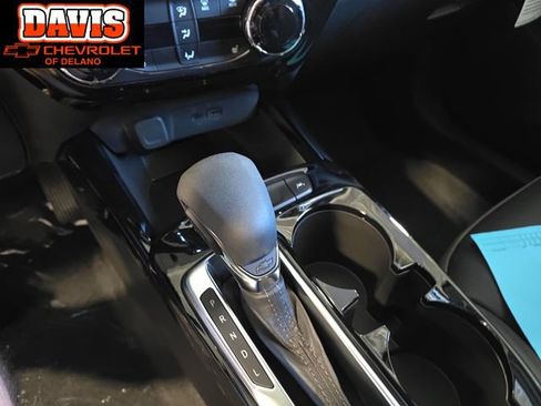 New 2026 Chevrolet Trax ACTIV w/ Driver Confidence Package FWD image 25