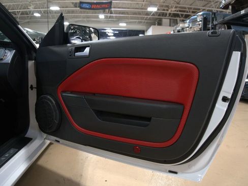 Used 2008 Ford Mustang GT Premium image 23