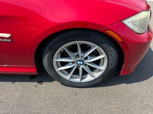 Used 2010 BMW 328i xDrive Sedan AWD/4WD image 9