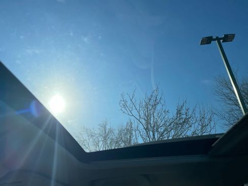 Used 2020 Subaru Forester Premium image 10