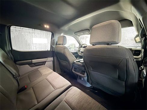 Used 2024 Ford F450 XLT w/ FX4 Off-Road Package image 11