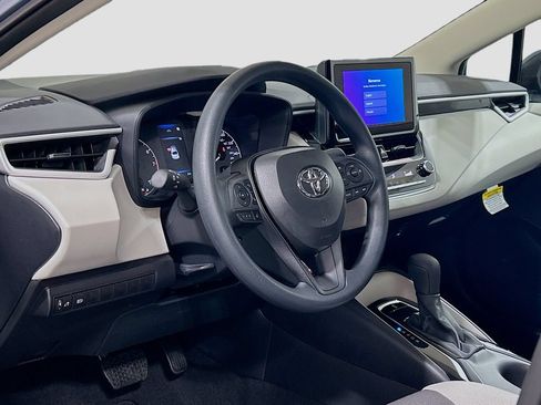 New 2025 Toyota Corolla LE FWD image 10