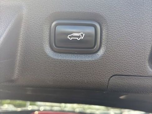 Used 2023 Hyundai Santa Fe SEL AWD/4WD image 32