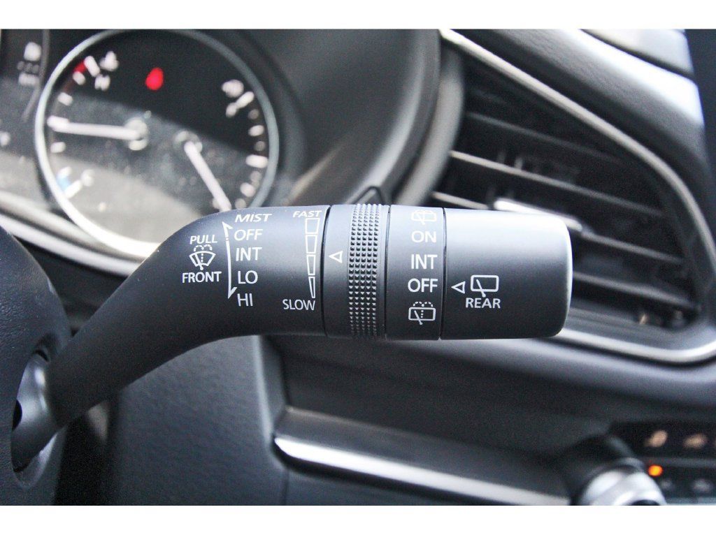 New 2026 MAZDA CX-30 AWD 2.5 S w/ Select Sport Pkg image 16
