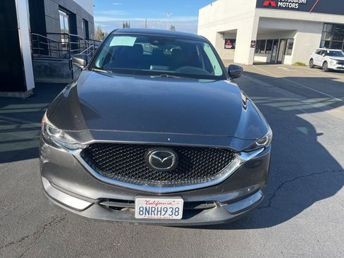 Used 2019 MAZDA CX-5 Touring image 2