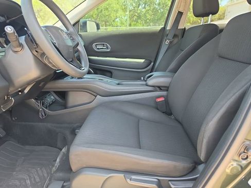 Used 2016 Honda HR-V EX image 14