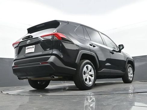 Used 2023 Toyota RAV4 LE FWD image 26