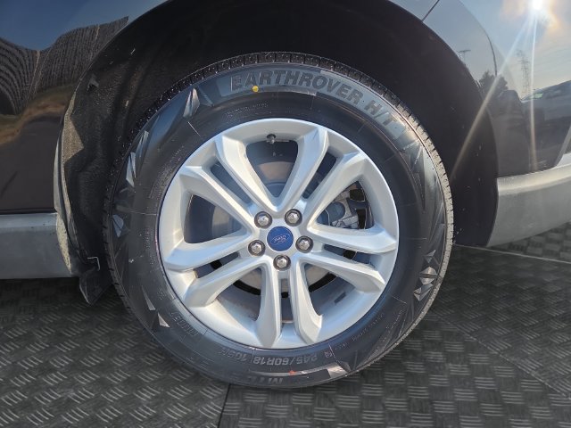 Used 2020 Ford Edge SEL w/ Convenience Package FWD image 35
