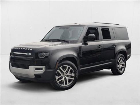 Used 2025 Land Rover Defender 130 S image 1