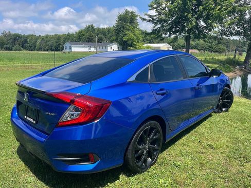 Used 2019 Honda Civic Sport image 8