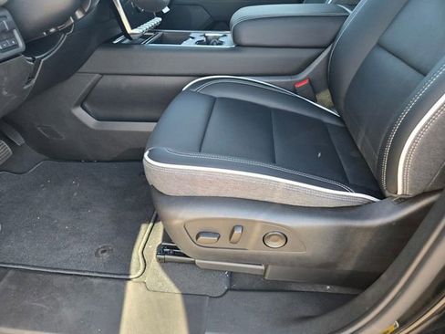 New 2026 GMC Sierra EV Elevation image 22