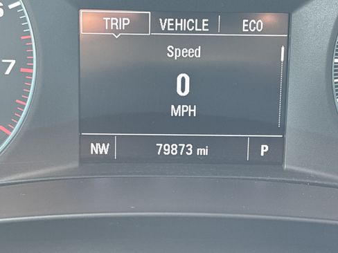 Used 2022 Chevrolet Malibu LT FWD image 34