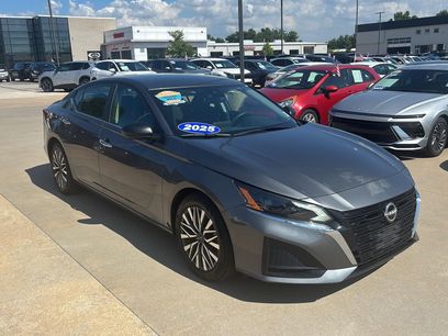 Used 2025 Nissan Altima 2.5 SV