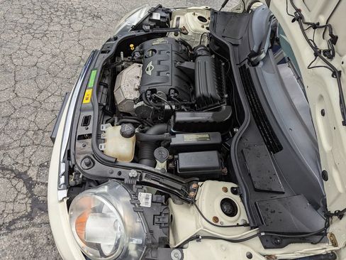 Used 2011 MINI Cooper Convertible FWD image 43