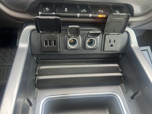 Used 2015 Chevrolet Silverado 1500 LTZ Z71 w/ LTZ Plus Package image 23
