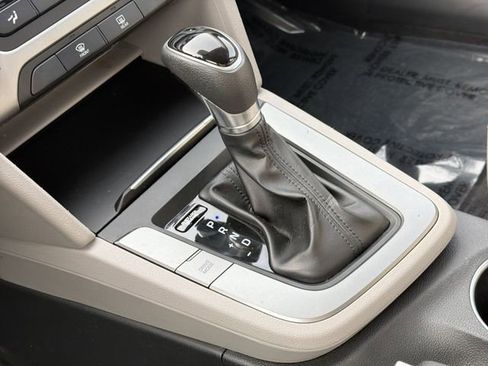 Used 2018 Hyundai Elantra SEL image 22