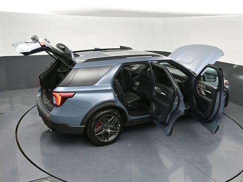 Used 2025 Ford Explorer ST w/ Sun And Sound Package image 55