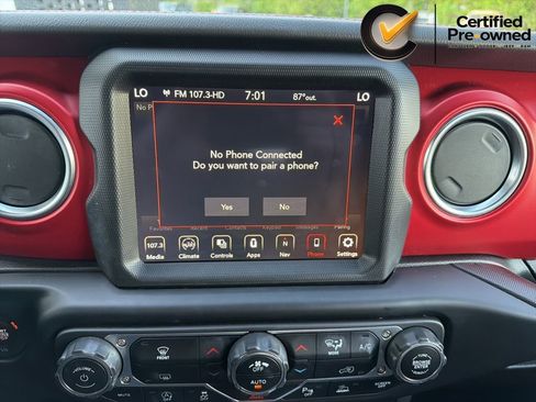 Used 2022 Jeep Wrangler Unlimited Rubicon w/ LED Lighting Group AWD/4WD image 88
