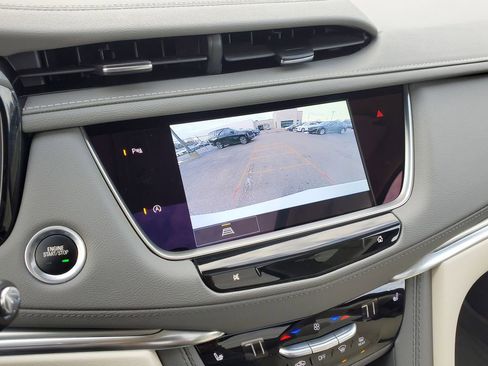 Certified 2023 Cadillac XT5 Premium Luxury w/ LPO, Floor Liner Package image 35