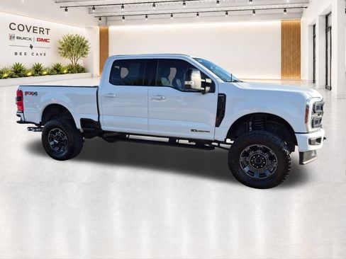 Used 2024 Ford F250 Lariat w/ Sport Appearance Package AWD/4WD image 15