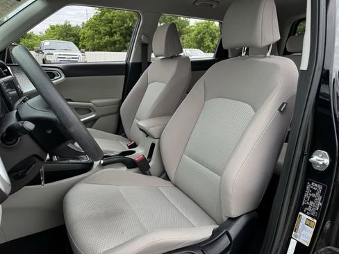 Used 2022 Kia Soul LX FWD image 24