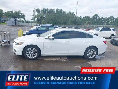 Used 2017 Chevrolet Malibu Hybrid w/ Leather Package FWD image 28