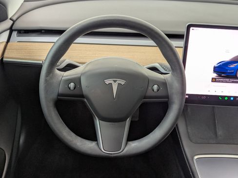 Used 2022 Tesla Model 3 Long Range image 16