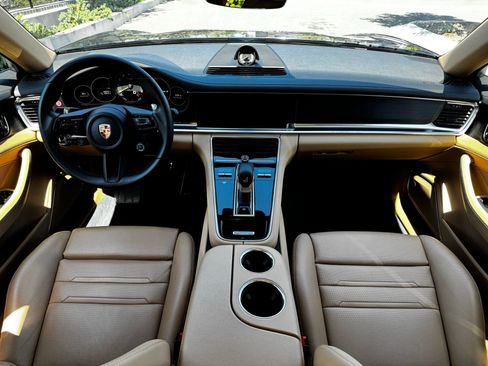Certified 2023 Porsche Panamera AWD/4WD image 16