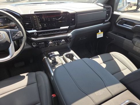 New 2026 GMC Sierra 1500 Elevation w/ Elevation Premium Package AWD/4WD image 33