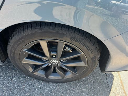 Used 2020 Honda Civic EX image 7
